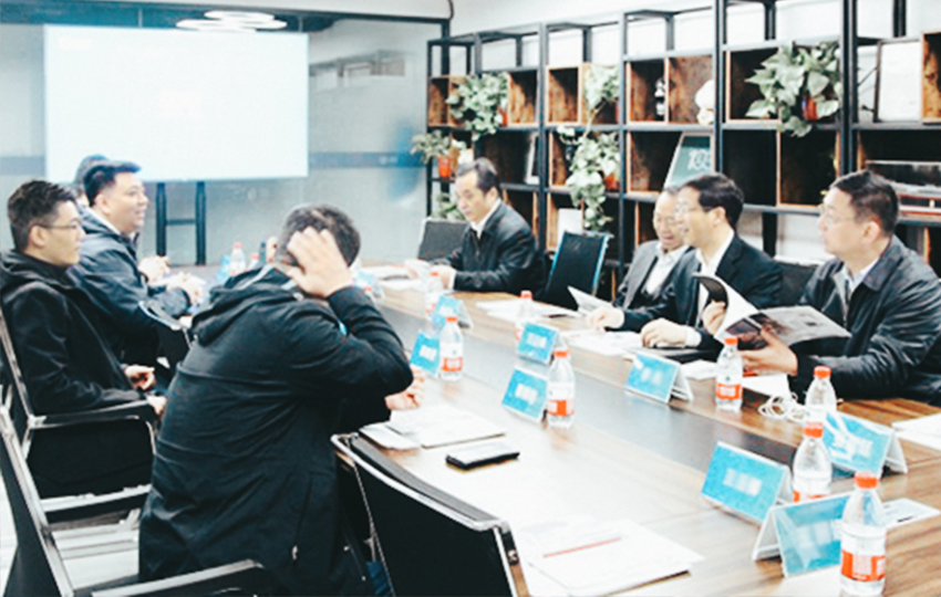 ��8ͷ�����(�й���½)-�ٷ���վ