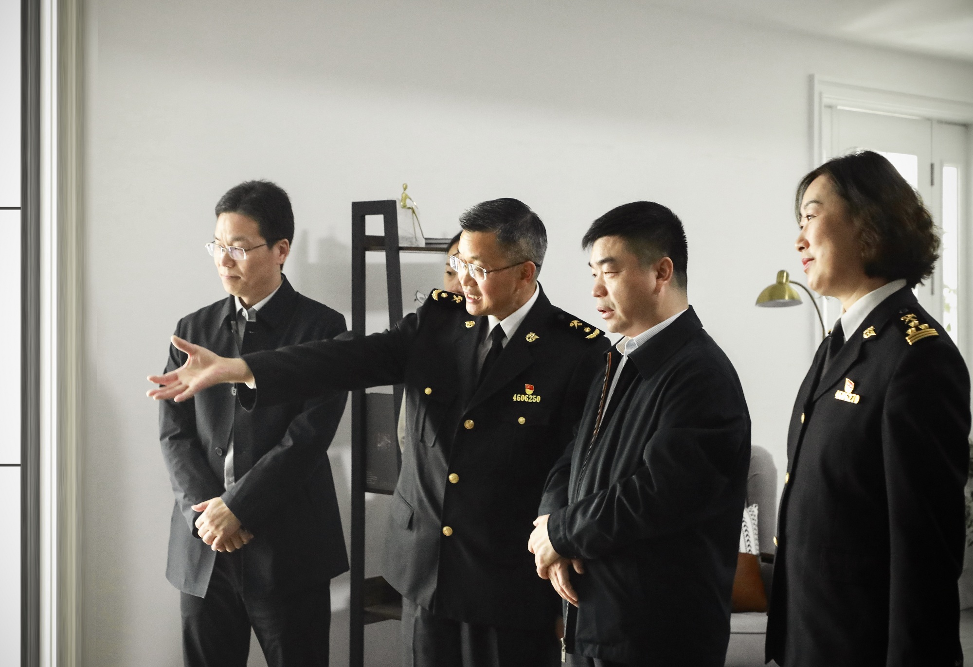 ��8ͷ�����(�й���½)-�ٷ���վ