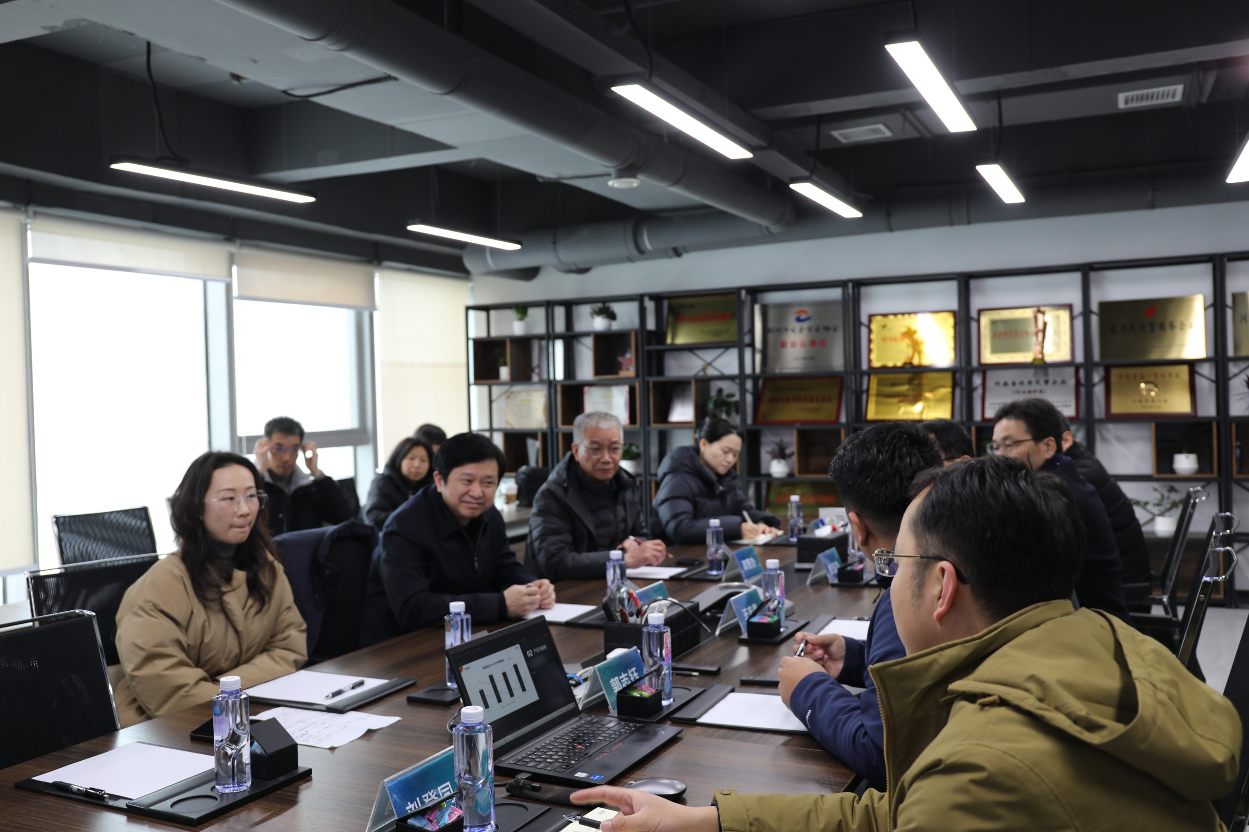 ��8ͷ�����(�й���½)-�ٷ���վ